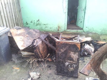 Incendiu violent la o casă din Palazu Mare